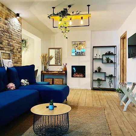 Sarah Home Hunedoara Luaran gambar