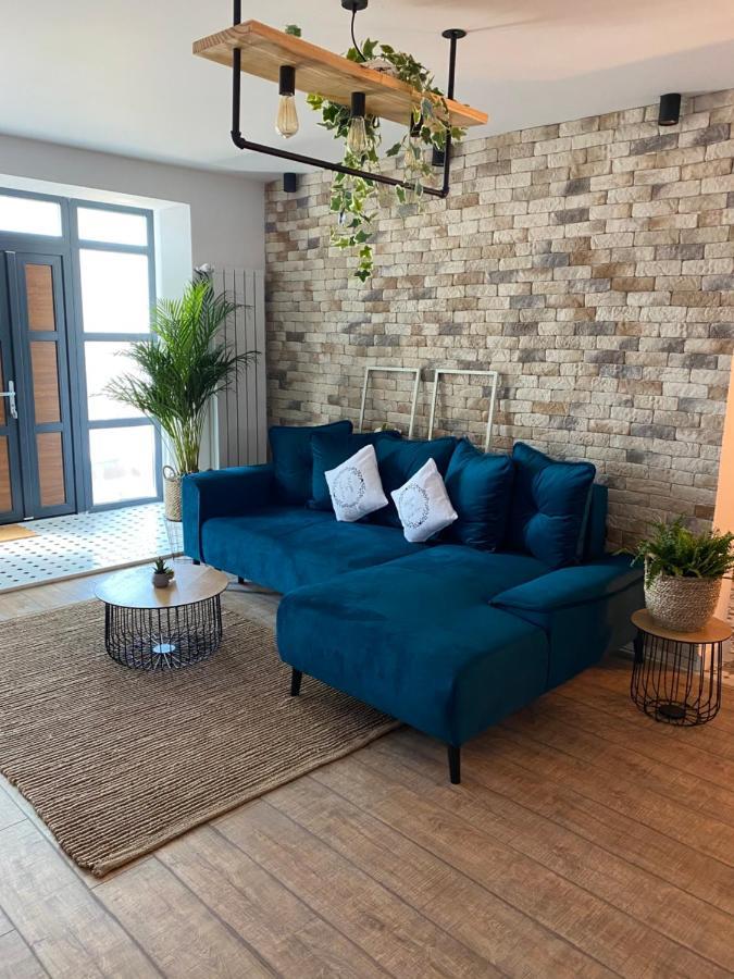 Sarah Home Hunedoara Luaran gambar