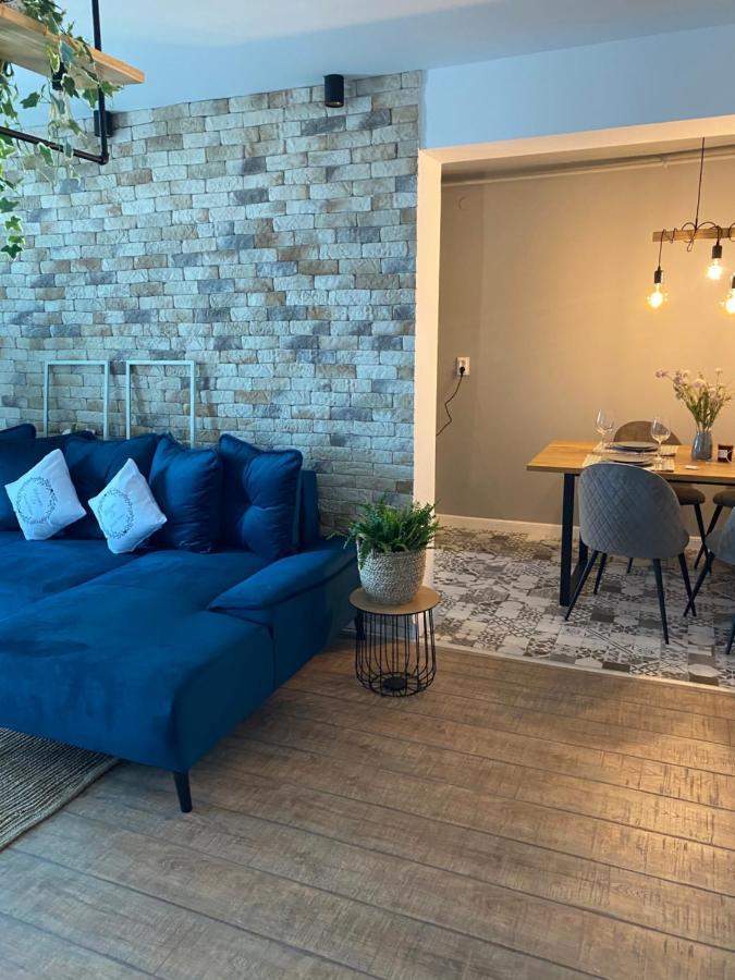 Sarah Home Hunedoara Luaran gambar