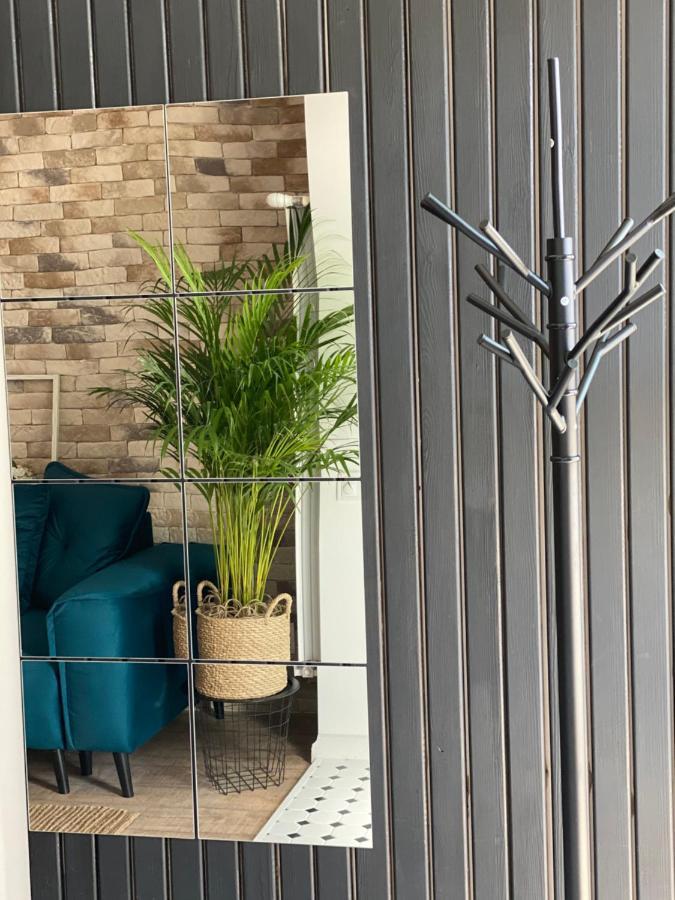 Sarah Home Hunedoara Luaran gambar