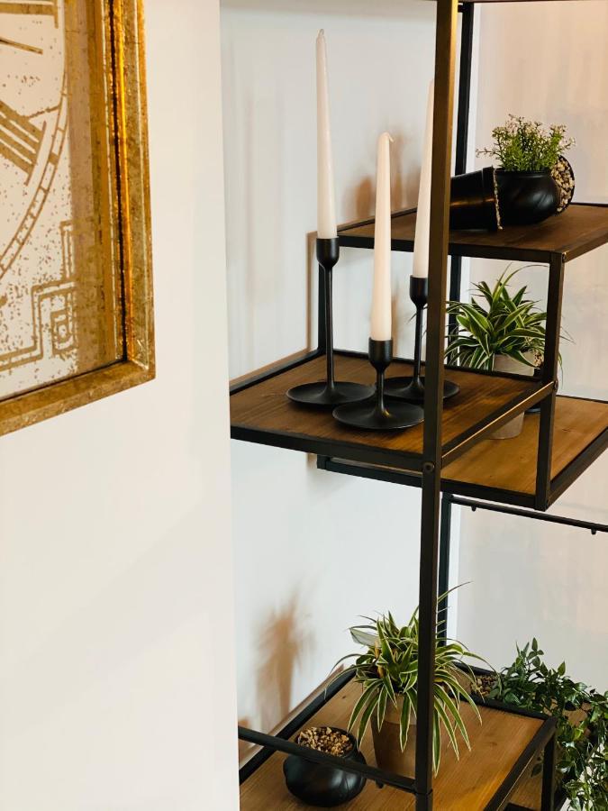 Sarah Home Hunedoara Luaran gambar