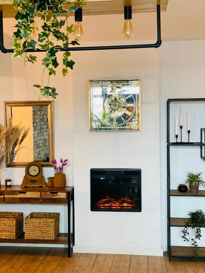 Sarah Home Hunedoara Luaran gambar