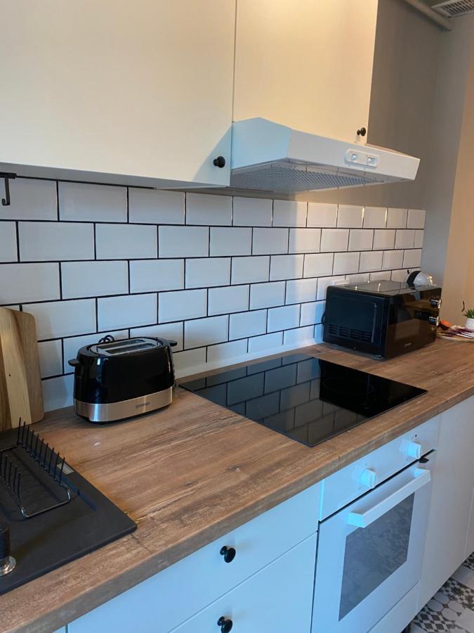 Sarah Home Hunedoara Luaran gambar