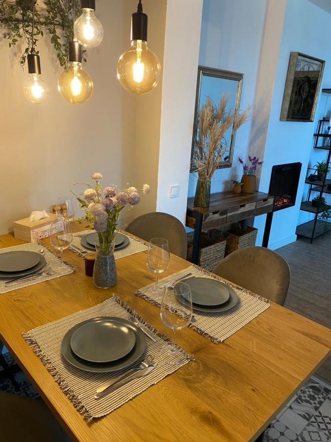 Sarah Home Hunedoara Luaran gambar