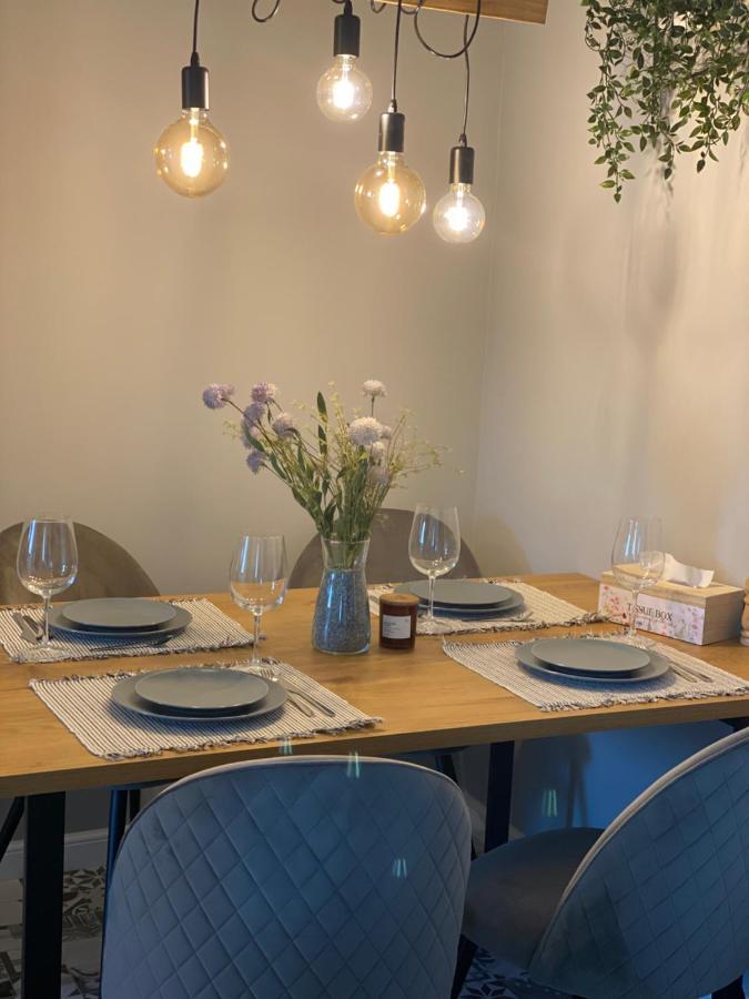 Sarah Home Hunedoara Luaran gambar