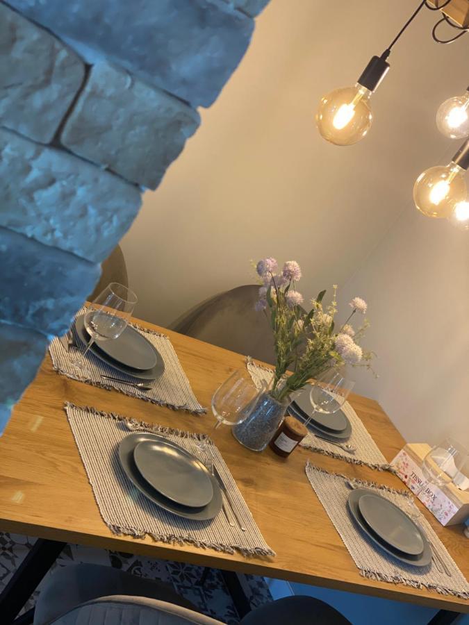 Sarah Home Hunedoara Luaran gambar