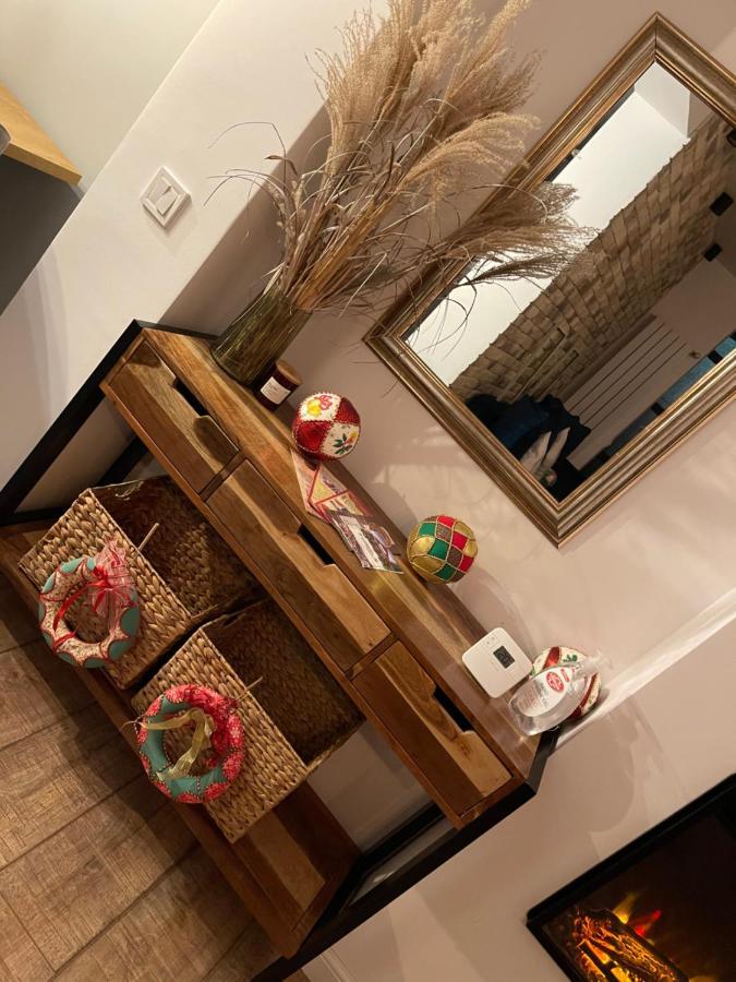 Sarah Home Hunedoara Luaran gambar